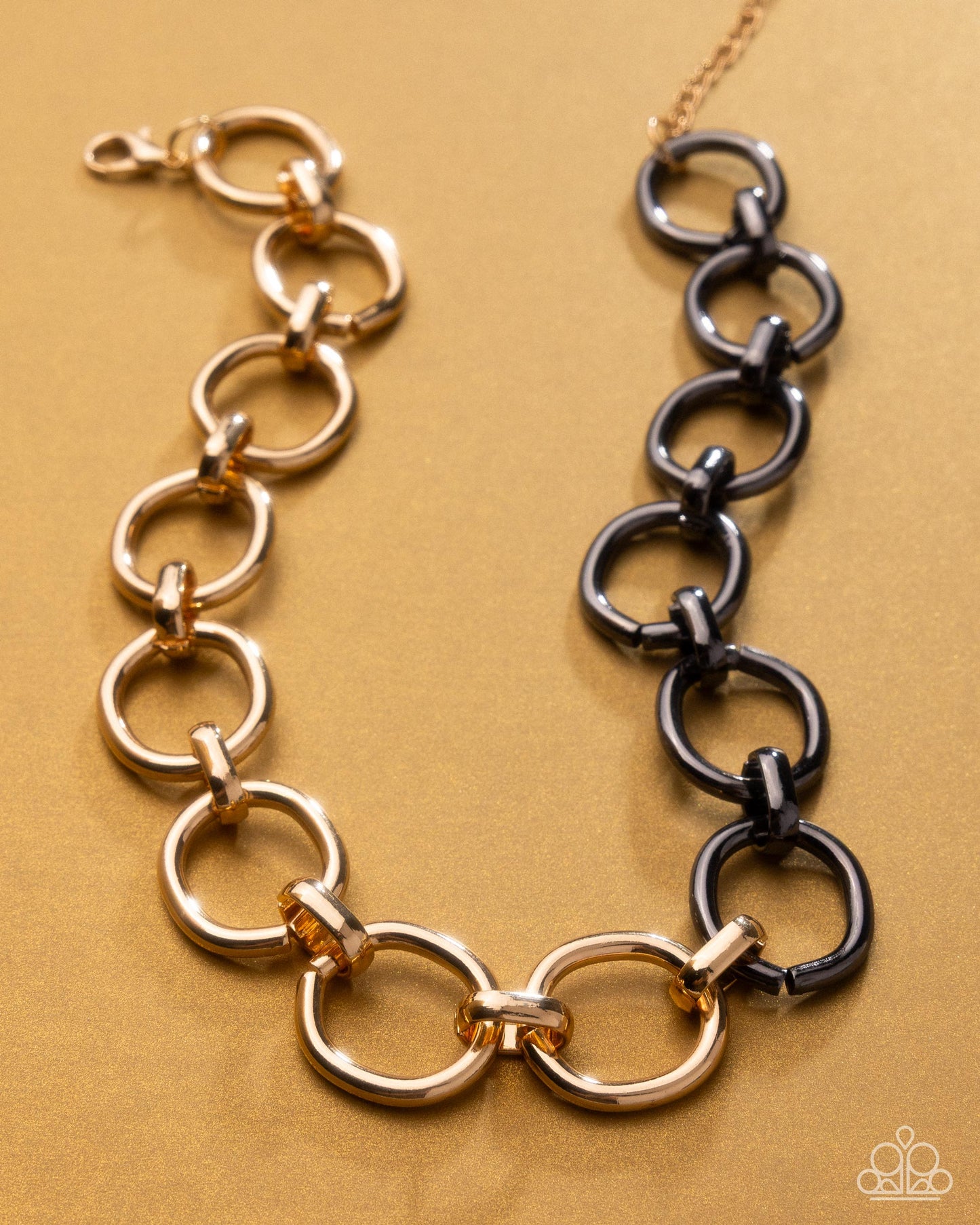 Mismatched Minuet - Gold - Paparazzi Necklace Image