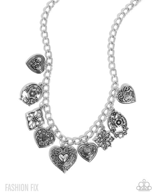 Vintage Showdown - Paparazzi Necklace Image