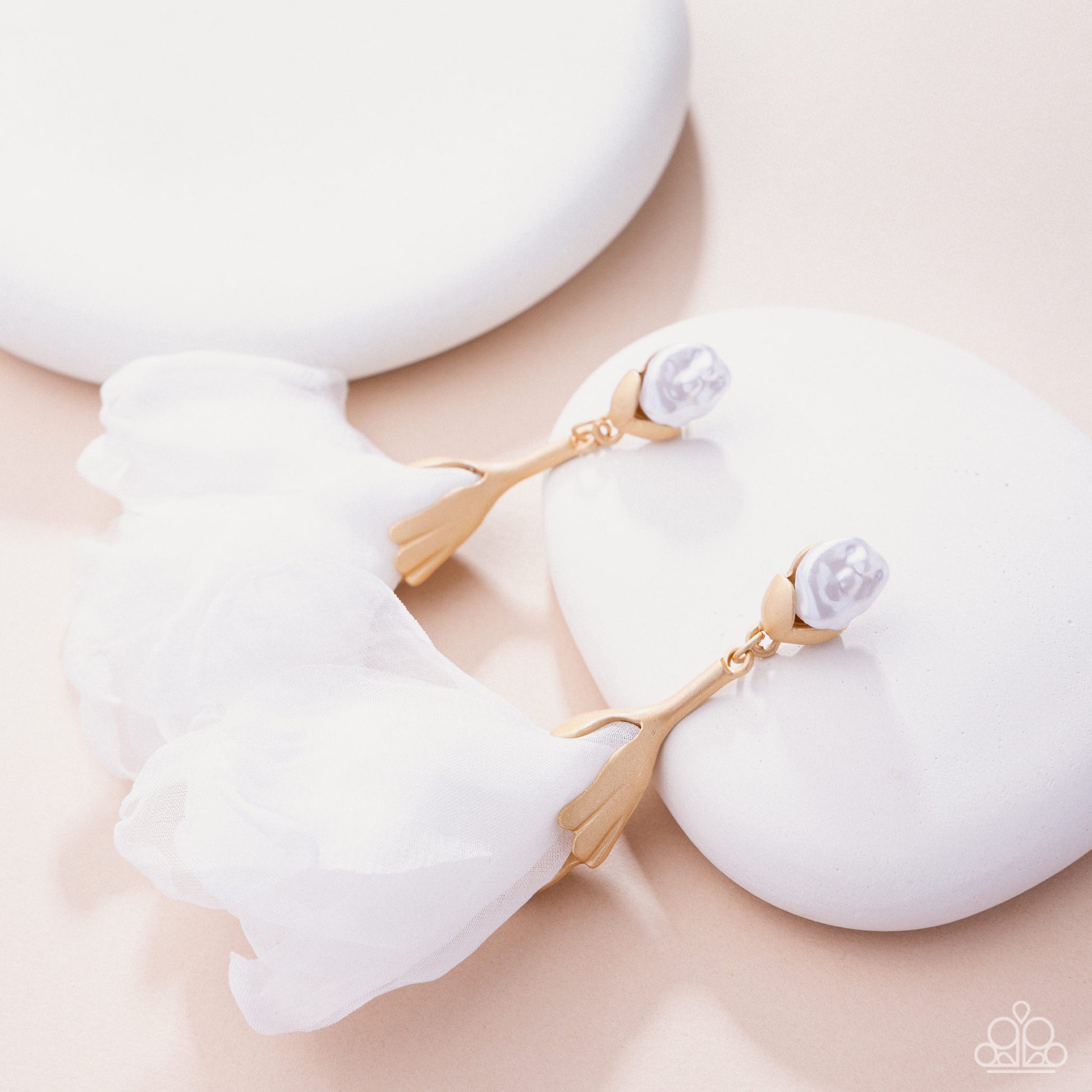 Corps de Ballet - Gold - Paparazzi Earring Image