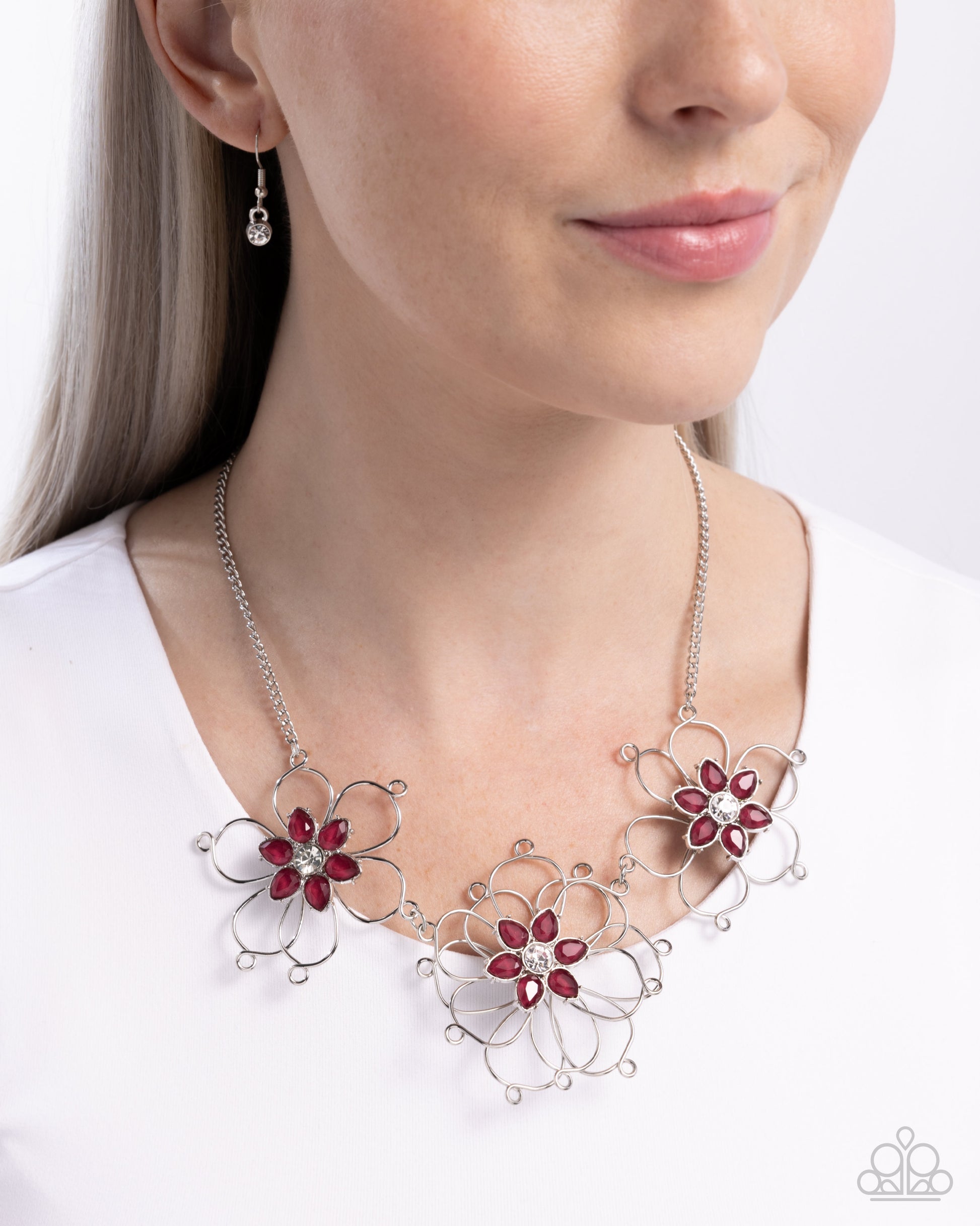 Wiry Welcome - Pink - Paparazzi Necklace Image