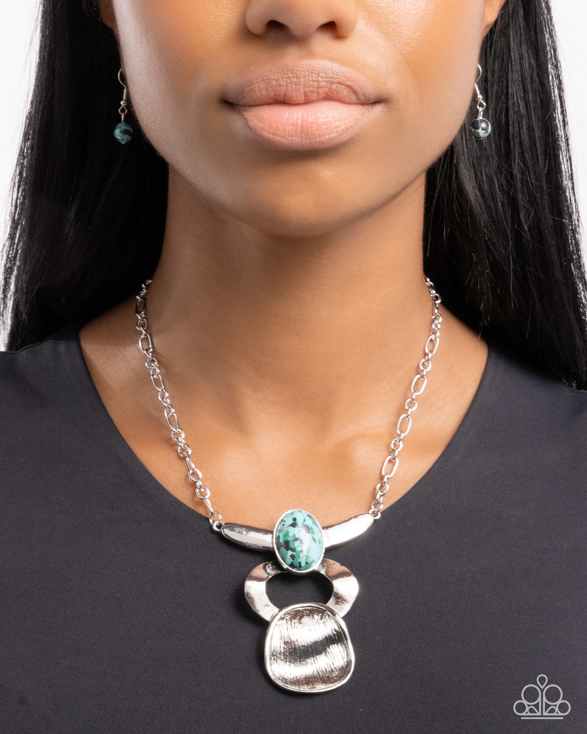 Tailored Tiers - Green - Paparazzi Necklace Image