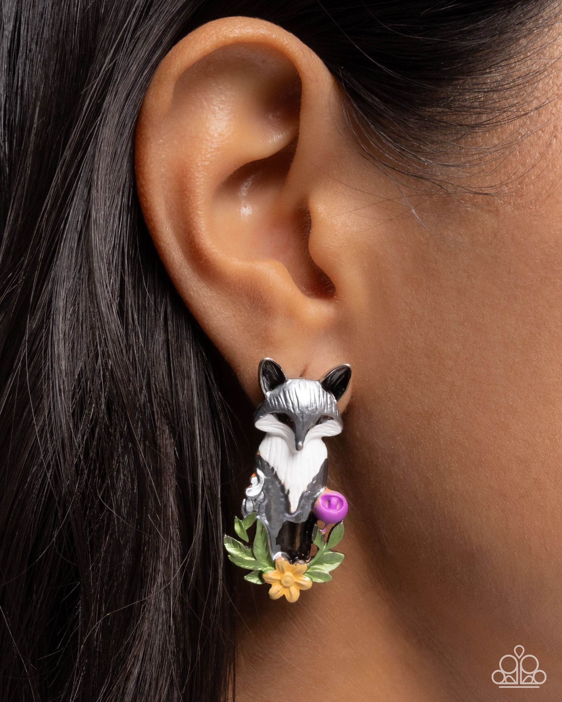 Fox Fanatic - Earrings - Paparazzi Earring Image