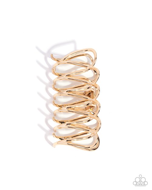 Scalloped Showstopper - Paparazzi Hair Accessories Image