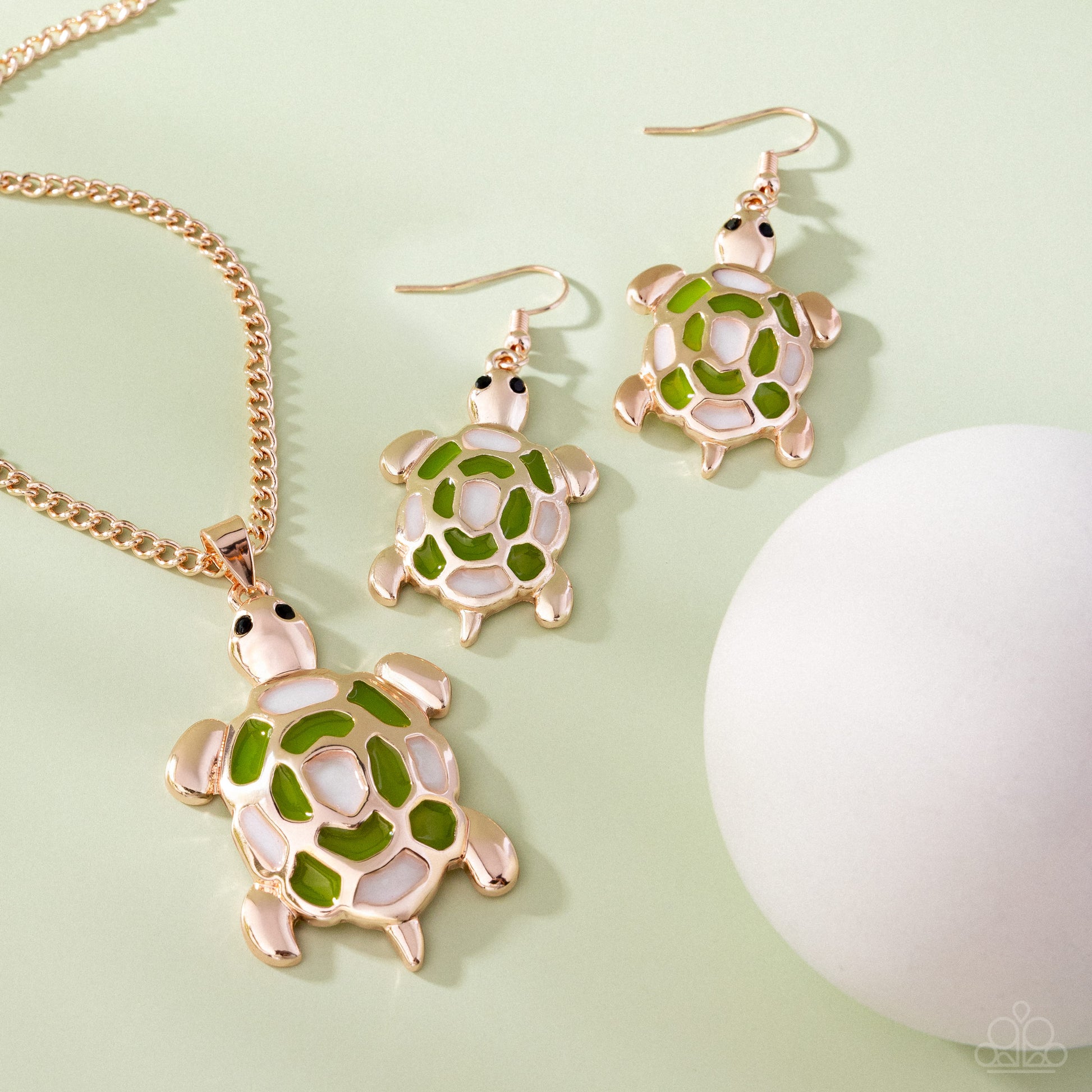 Turtle Theme - Complete Look - Gold - Paparazzi Product Image